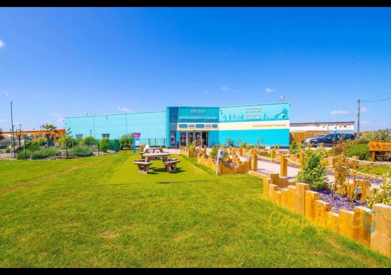 Mp768 - Camber Sands Holiday Park - Huge Lodge - Small Dog Friendly - Sleeps 8 Exterior foto